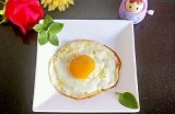 美味糖心荷包蛋的精彩烹饪直播分享，让我们一起享受美食的乐趣！