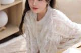 甜蜜主播桃桃酱分享甜美生活与游戏乐趣