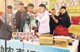 助农主播在线直播，热销优质糖心苹果，助力农民增收！