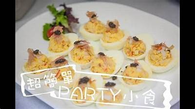 美食主播尝试梅心糖，带你领略酸甜滋味的独特魅力！