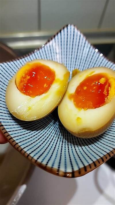 主播分享另类美食：糖心皮蛋的独特风味体验