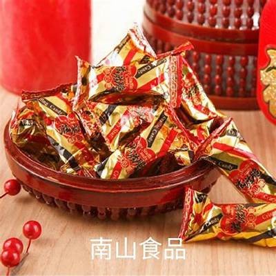“甜蜜与独特并存：揭开糖心丑苹果主播的魅力与故事”