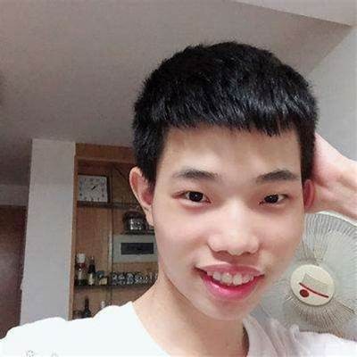 糖心风格的男性主播头像图片，展现个性与魅力