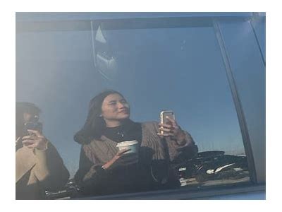 甜蜜日常：小桃的Vlog世界尽情分享生活点滴