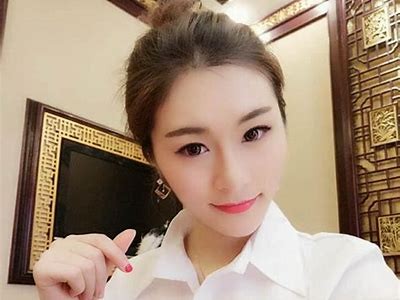 “甜美主播琪琪正式亮相，分享精彩生活与互动时刻！”