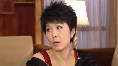 糖心主播金善雅的家庭背景揭秘，她的父母是谁？