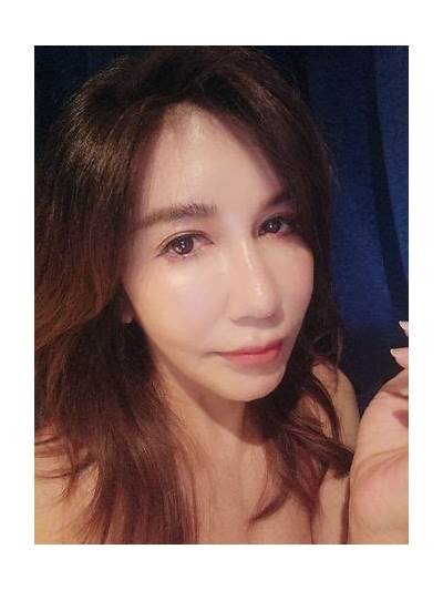 全面了解备受欢迎的主播凌希，甜美与实力兼备的网络红人。