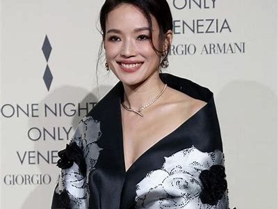 苏心糖：精彩才艺表演引领直播新风潮