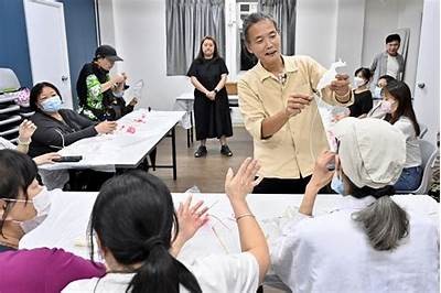 探索“糖心主播”：新兴直播文化的魅力与特点解析