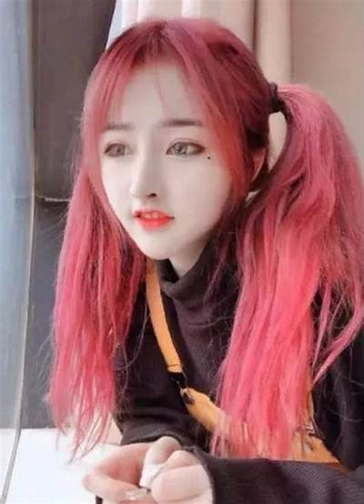 糖心主播小兔子的真实身份揭秘，快来看她背后的故事！