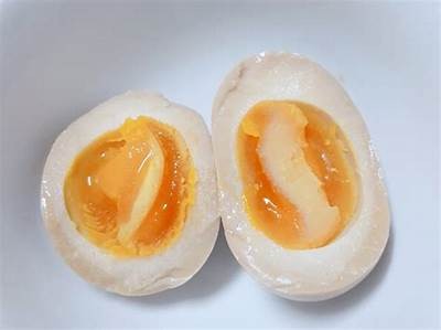 糖心袁研：新晋蛋仔主播的美食探险之旅