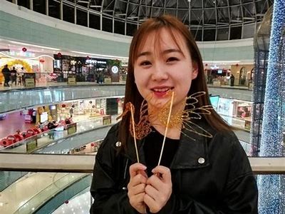 “欣赏糖心主播精彩才艺表演，感受直播魅力与互动乐趣”