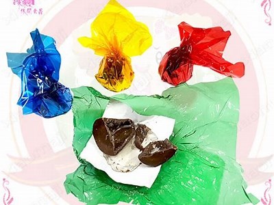 "东北搞笑主播揭秘：糖心酒带来的欢乐时刻"